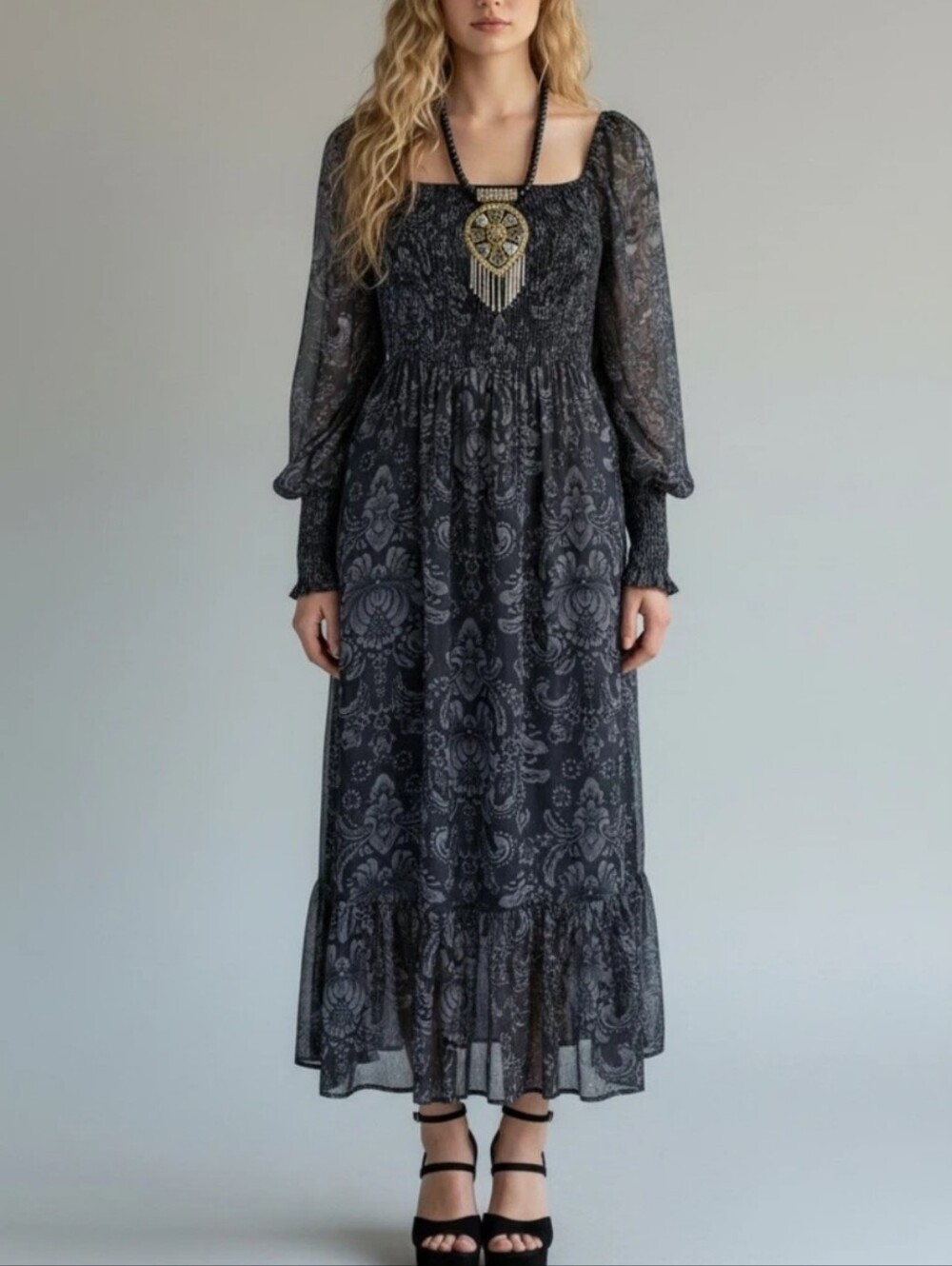 Betsey Johnson Long Sleeve Maxi Dress Small